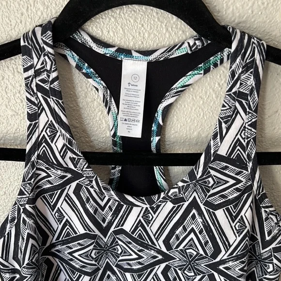 Ivivva Tank Top Girls Black and White Geometric Print Athletic Girls Size 12 - Picture 2 of 8